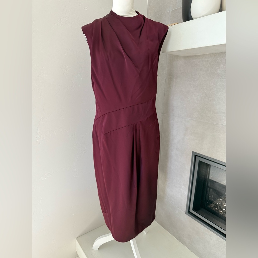 NWT Ralph Lauren Woman Satin Burgundy Sleeveless Rouced Coctail Dress Size 10 - Picture 2 of 7
